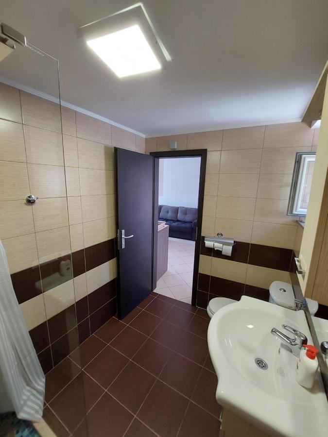 Holiday Baška Voda Exteriér fotografie